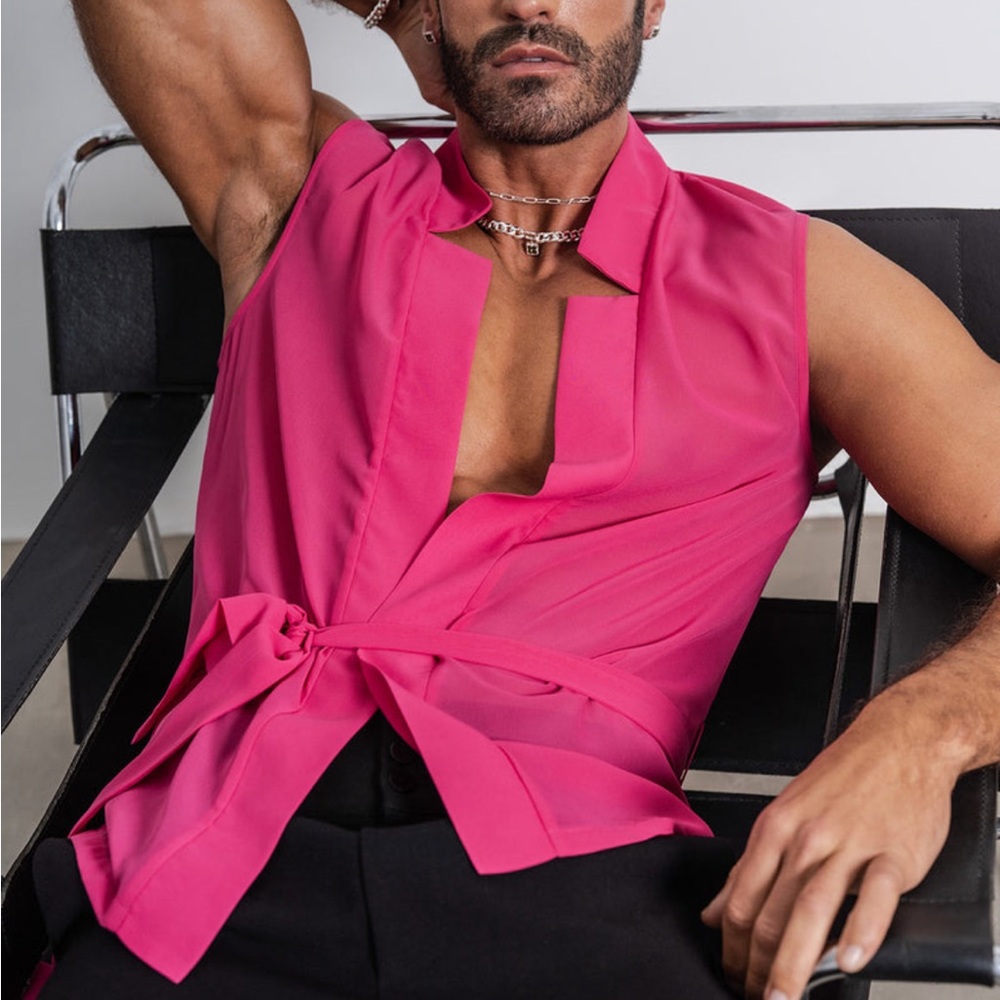 Orttu Pink Sleeveless cardigan